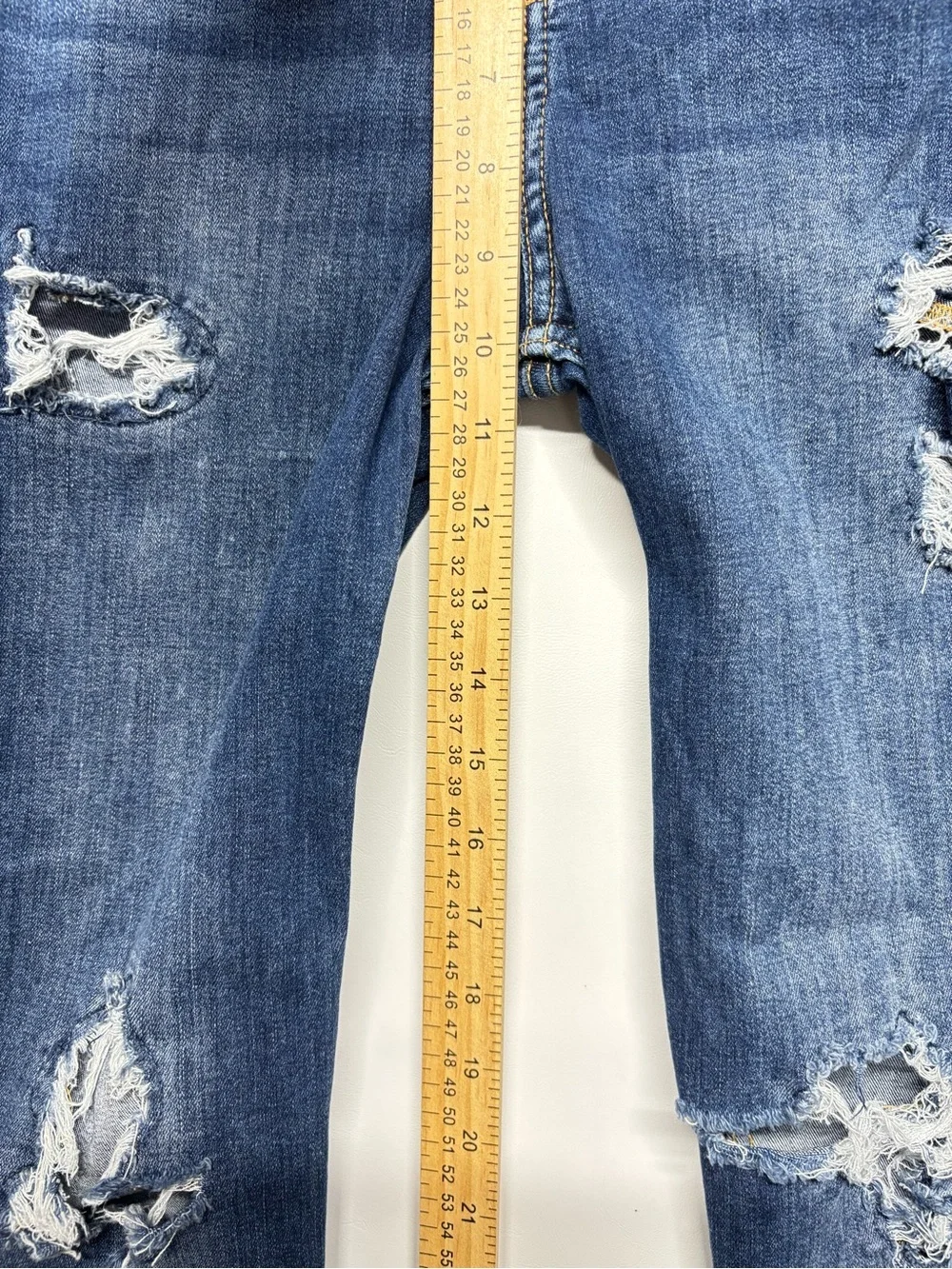 ✨Abercrombie Kids High-Rise Mini Mom Jeans Size 15/16 Short